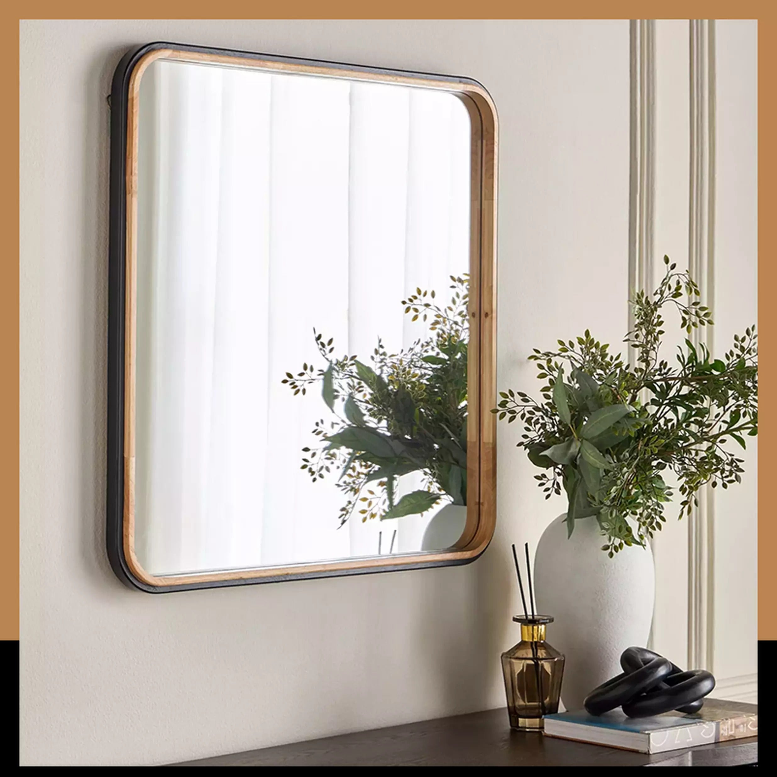 Wall decor & mirrors
