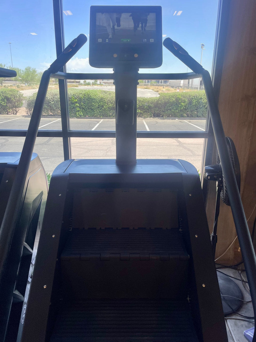 SFE Stepmill Pro (Stairmaster) w/ Revolving Steps and Performance Monitor (NEW)