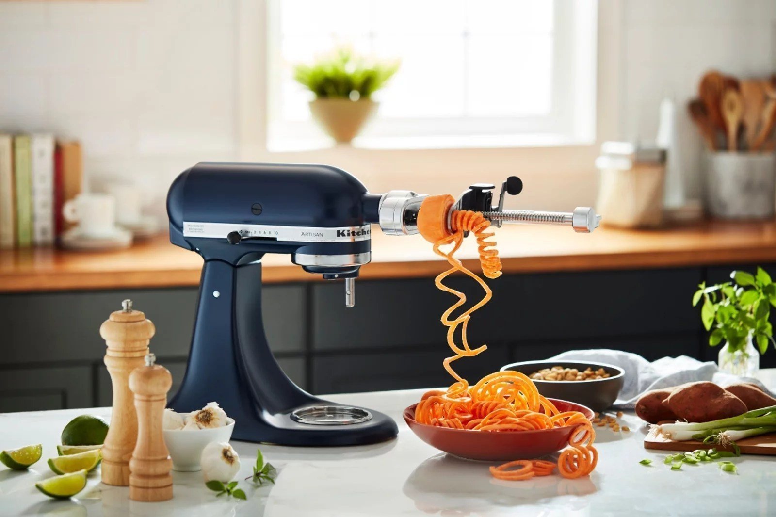 KitchenAid Artisan Series Tilt-Head Stand Mixer – Ink Blue