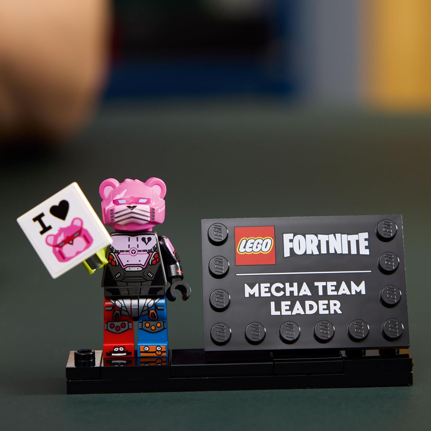 LEGO Fortnite Mecha Team Leader – Collectible Building Set