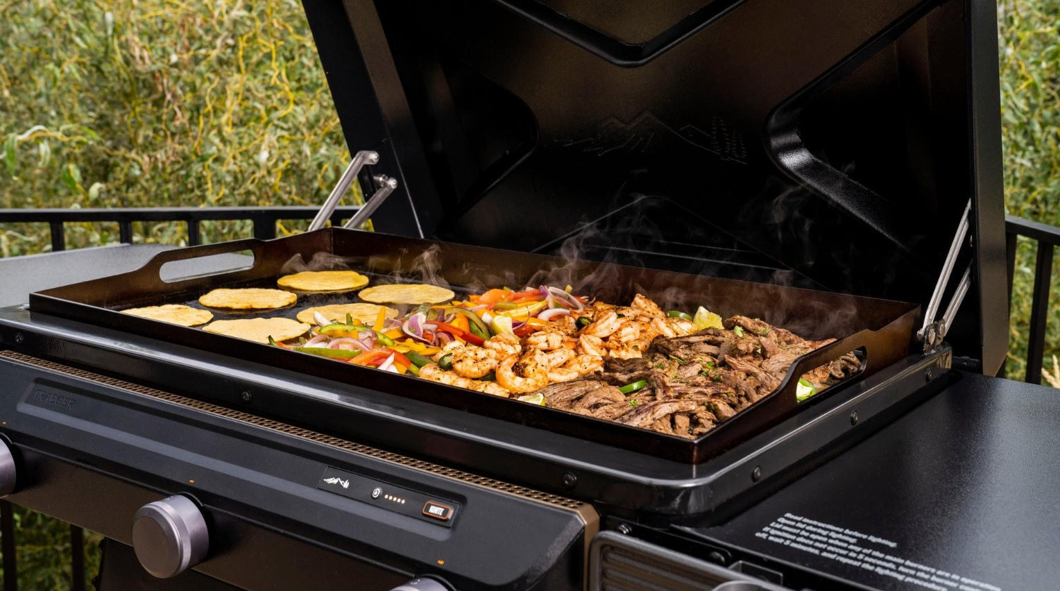 Traeger Flat Top Grill Flatrock™ Griddle