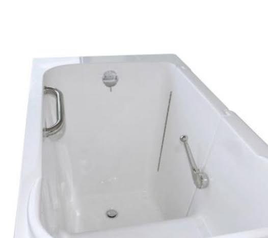 Avora Bath Walk in Right Hand Soaker Tub