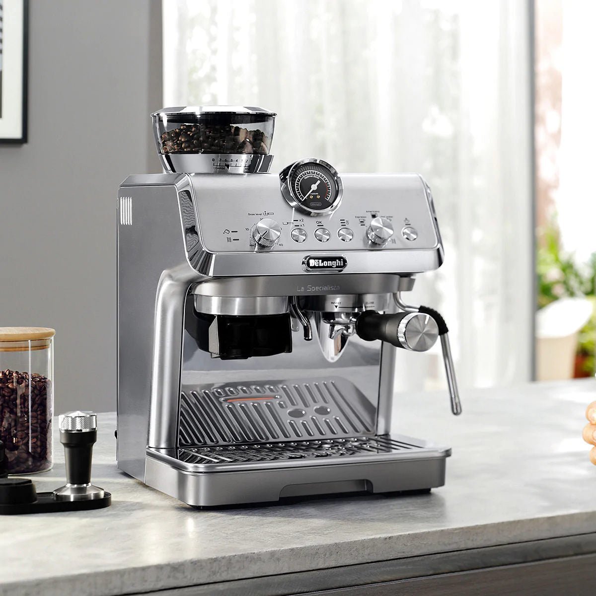 DeLonghi La Specialista Arte Semi-Automatic Espresso Machine EC9155M (Metal)