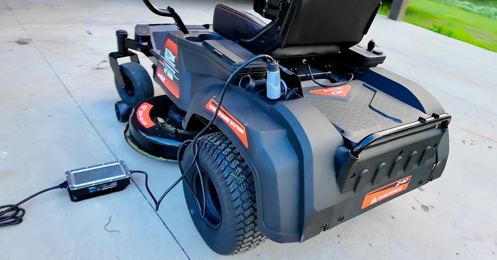 Yard Force Riding Lawn Mower 42″ Zero Turn Battery Powered 56V Z42-562 New