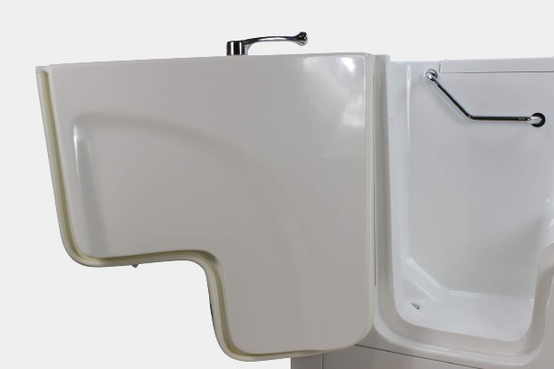 Standard Walk In Bathtub