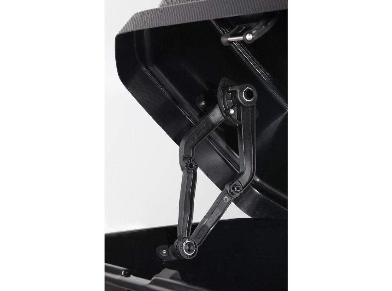 YAKIMA SkyBox Carbonite 21 Cubic Foot Cargo Box – 8007337