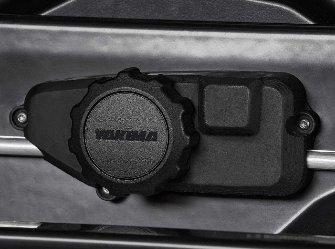 YAKIMA CBX Solar Premium Cargo Box – 8007388