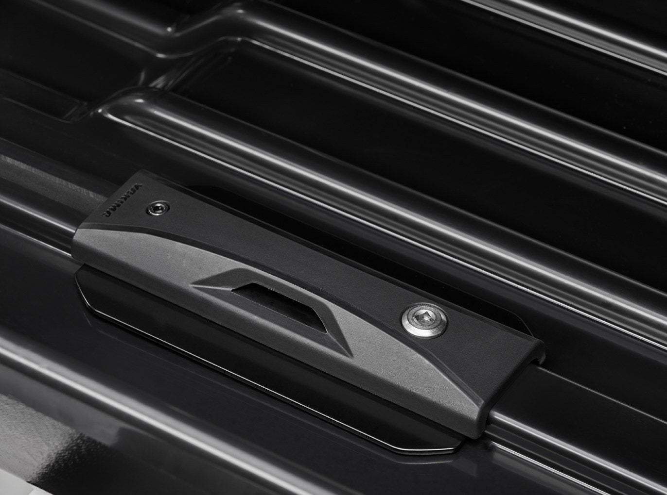 YAKIMA CBX Solar Premium Cargo Box – 8007388