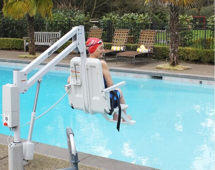S.R. Smith AXS2 Pool Lift without Anchor