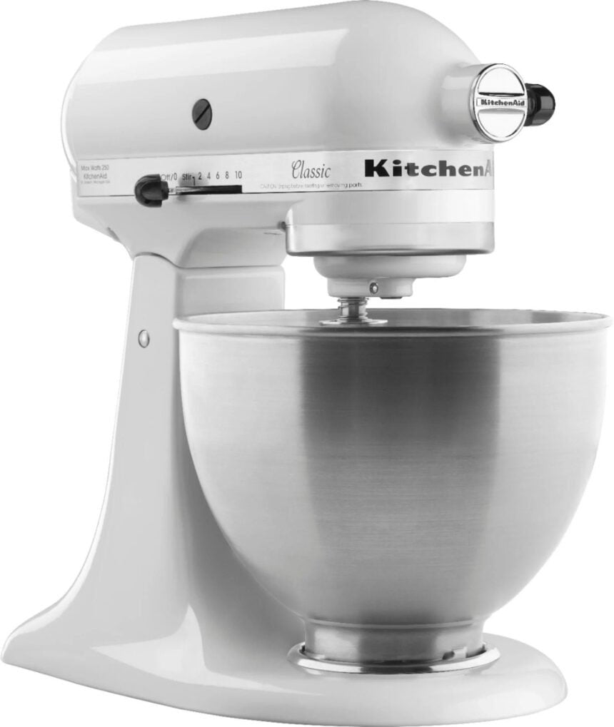 KitchenAid – Classic Series 4.5 Quart Tilt-Head Stand Mixer – White