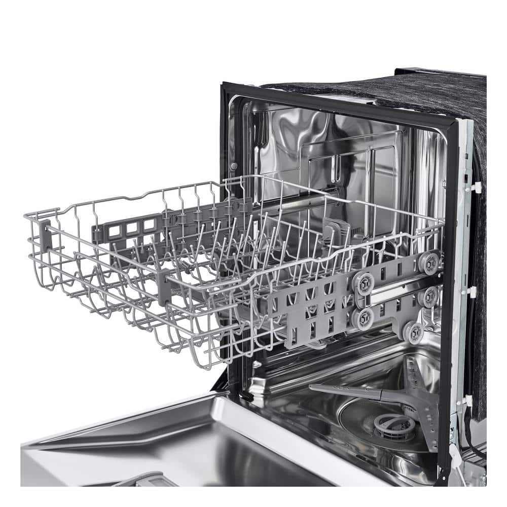 LG 24 in. in Stainless Steel Front Control Dishwasher with NeveRust Stainless Steel Tub and Dynamic Dry